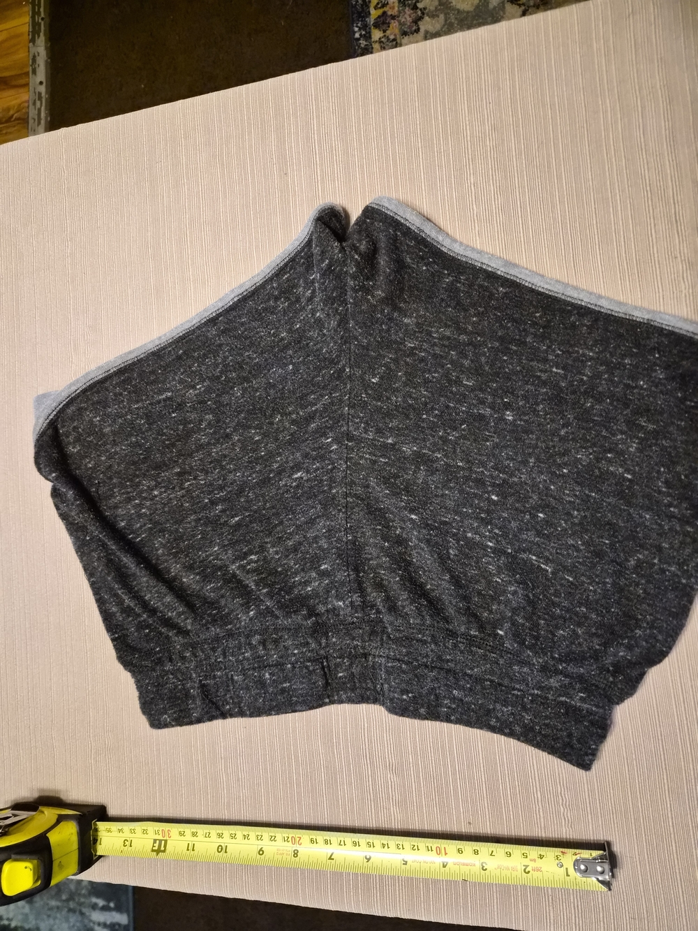 Juniors Heathered Black Drawstring Lounge Shorts - Picture 4 of 9
